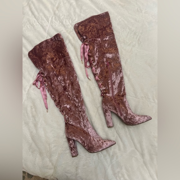 💓 Bamboo Thigh High Velvet Corset Boots - Picture 5 of 7